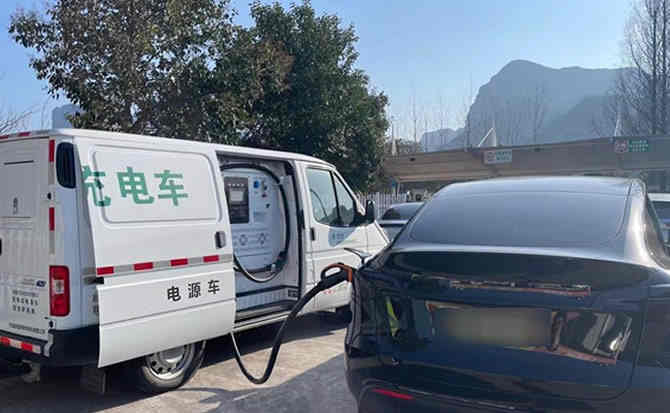 高陵区汽车搭电